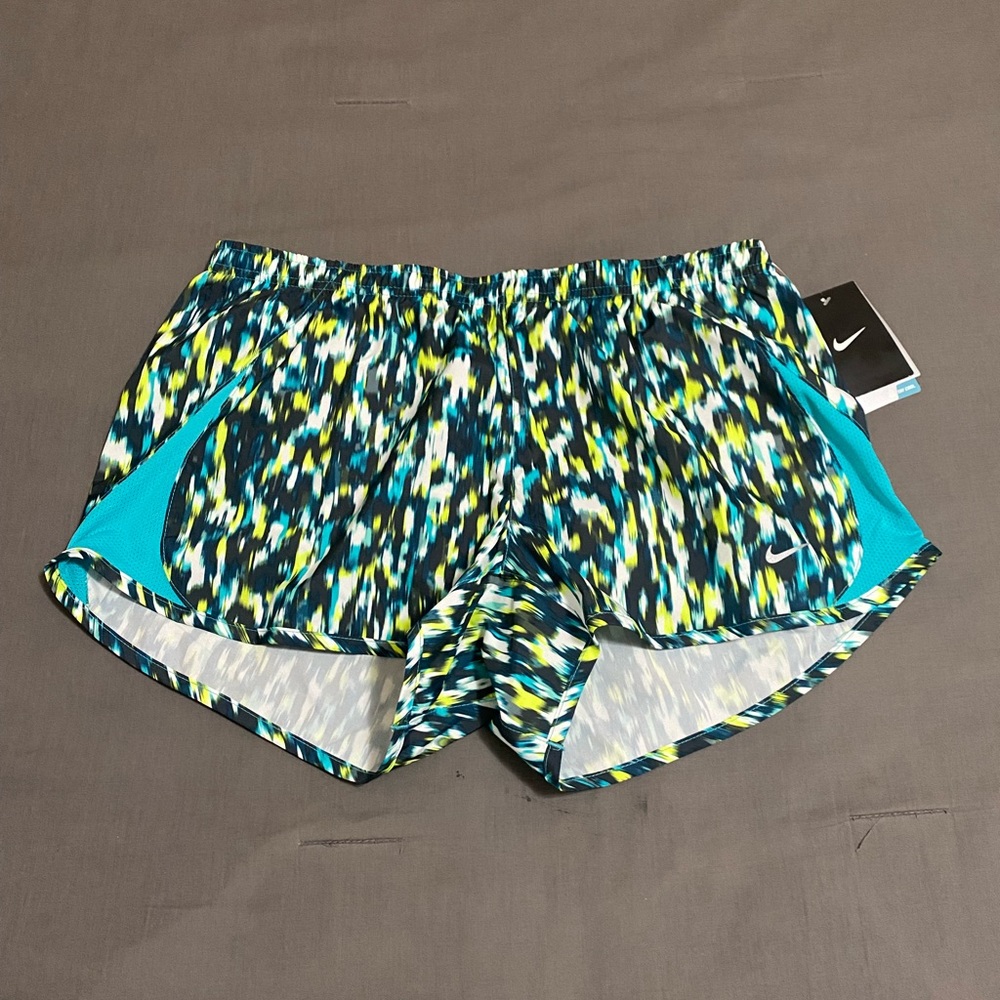 Nike Athletic Shorts Multicolored